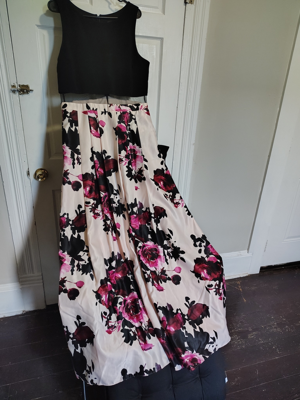 Betsy & Adam Black Crop Top with Cream Skirt and Pink Floral Print